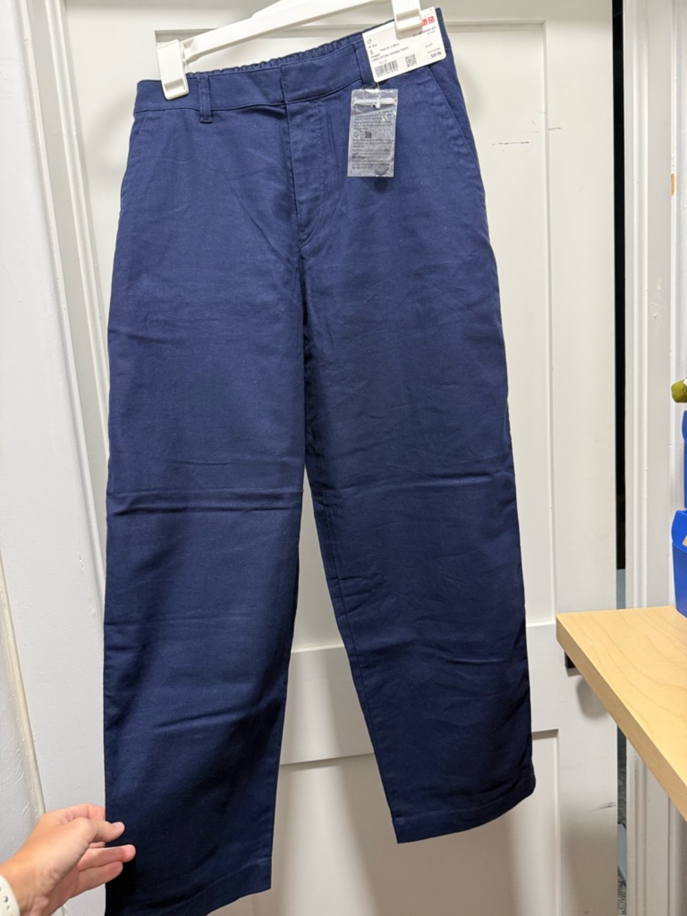 [BNWT] Uniqlo Linen Cotton Tapered Pants,(Navy), Size Small